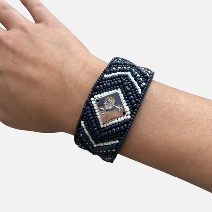 Palmetto Moon Goldie Hand Beaded Bracelet